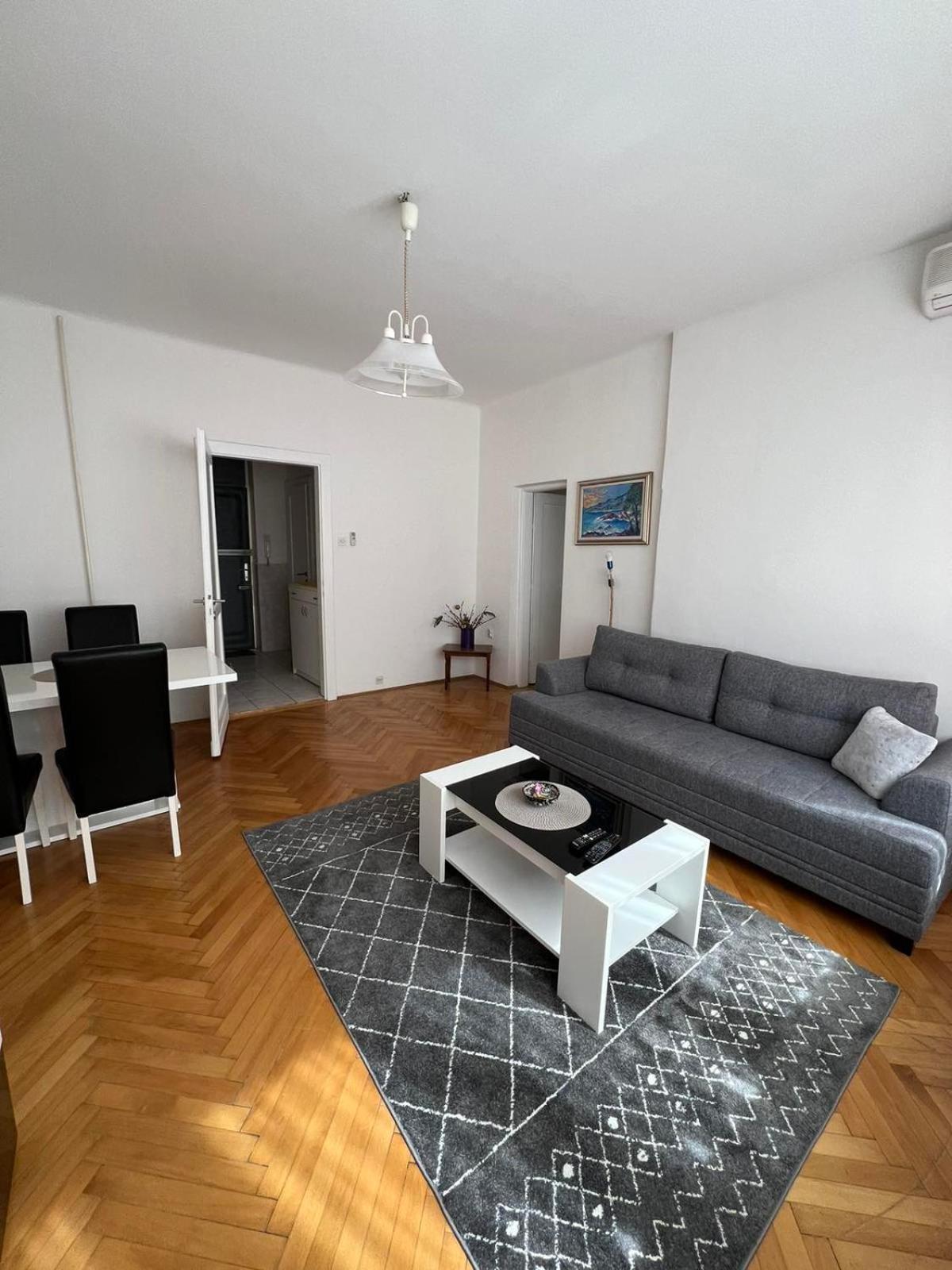 Central Bank Apartment Sarajevo Luaran gambar